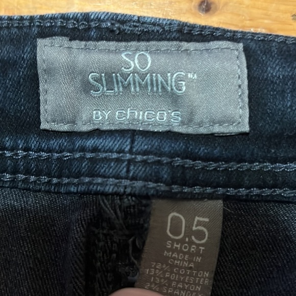So Slimming by Chico’s Straight Jeans Small - Picture 8 of 8